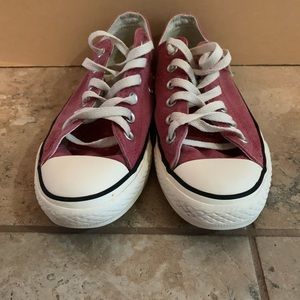 Pink Converse, preowned